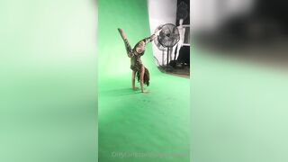 Yogagoddess (Mel Yoga Goddess aka Yogagoddessbae aka MELSPIRATIONS) OnlyFans Leaks Tantrica Porn 91