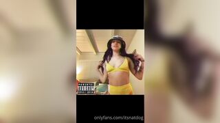 Itsnatdog (natbabyrain aka its.natdog aka nataliebabyrain) OnlyFans Leaks Horny Street Girl Porn Video 190