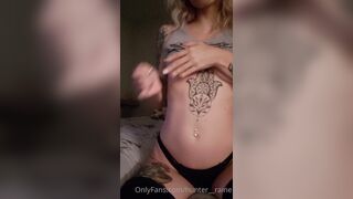 Hunter_raine (Hunterraine aka hunter__raine aka itshunterraine) OnlyFans Leaks Devil Face Porn 260