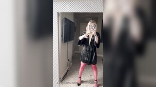 Cheerleaderkait (Cheerleader Kait aka cheerluvkaitlyn) OnlyFans Leaks Slutty College cheerleader and fitness model 134