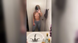 Cheerleaderkait (Cheerleader Kait aka cheerluvkaitlyn) OnlyFans Leaks Slutty College cheerleader and fitness model 43