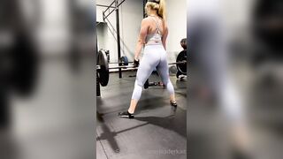 Cheerleaderkait (Cheerleader Kait aka cheerluvkaitlyn) OnlyFans Leaks Slutty College cheerleader and fitness model 40