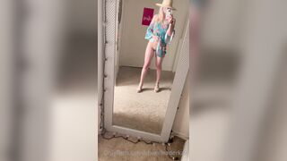 Cheerleaderkait (Cheerleader Kait aka cheerluvkaitlyn) OnlyFans Leaks Slutty College cheerleader and fitness model 214