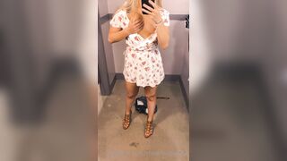 Cheerleaderkait (Cheerleader Kait aka cheerluvkaitlyn) OnlyFans Leaks Slutty College cheerleader and fitness model 5