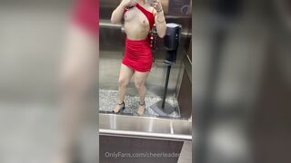 Cheerleaderkait (Cheerleader Kait aka cheerluvkaitlyn) OnlyFans Leaks Slutty College cheerleader and fitness model 287