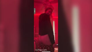 Emily Social Media Leaked Amateur Nude Girl Porn Video 3