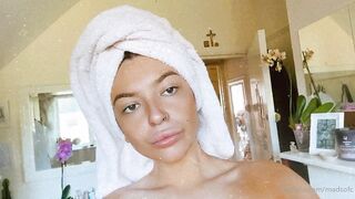 Madsofc (Madeleine Banks aka maddybanks) OnlyFans Leaks 19 yo Petite Sexy Little Brunette with Prettiest Feet Porn 70