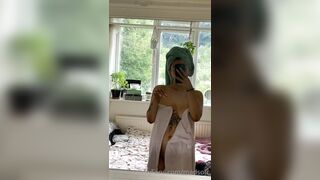 Madsofc (Madeleine Banks aka maddybanks) OnlyFans Leaks 19 yo Petite Sexy Little Brunette with Prettiest Feet Porn 73