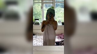 Madsofc (Madeleine Banks aka maddybanks) OnlyFans Leaks 19 yo Petite Sexy Little Brunette with Prettiest Feet Porn 73