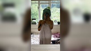 Madsofc (Madeleine Banks aka maddybanks) OnlyFans Leaks 19 yo Petite Sexy Little Brunette with Prettiest Feet Porn 73