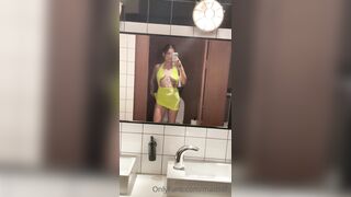 Madsofc (Madeleine Banks aka maddybanks) OnlyFans Leaks 19 yo Petite Sexy Little Brunette with Prettiest Feet Porn 236