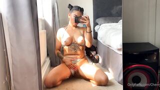 Madsofc (Madeleine Banks aka maddybanks) OnlyFans Leaks 19 yo Petite Sexy Little Brunette with Prettiest Feet Porn 122