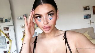 Madsofc (Madeleine Banks aka maddybanks) OnlyFans Leaks 19 yo Petite Sexy Little Brunette with Prettiest Feet Porn 202