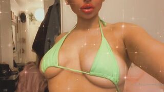 Madsofc (Madeleine Banks aka maddybanks) OnlyFans Leaks 19 yo Petite Sexy Little Brunette with Prettiest Feet Porn 203