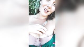 Bloomyogi (Emma Bloom aka Bloomyogi aka bloomyogi1) OnlyFans Leaks oftravelcouple Nature lover Porn 102