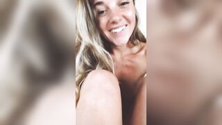Bloomyogi (Emma Bloom aka Bloomyogi aka bloomyogi1) OnlyFans Leaks oftravelcouple Nature lover Porn 83