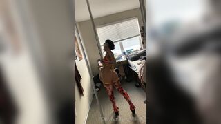 Llil_lee (Lee aka aka husslin_lee aka lil_leefree) OnlyFans Leaks leeostrojuni Sexy Latina Porn Video 67