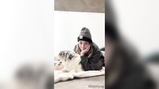 Bloomyogi (Emma Bloom aka Bloomyogi aka bloomyogi1) OnlyFans Leaks oftravelcouple Nature lover Porn 68