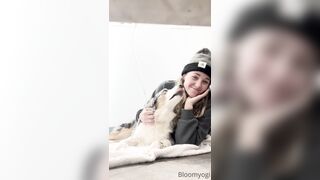 Bloomyogi (Emma Bloom aka Bloomyogi aka bloomyogi1) OnlyFans Leaks oftravelcouple Nature lover Porn 68