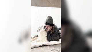 Bloomyogi (Emma Bloom aka Bloomyogi aka bloomyogi1) OnlyFans Leaks oftravelcouple Nature lover Porn 68