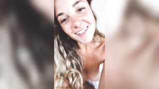 Bloomyogi (Emma Bloom aka Bloomyogi aka bloomyogi1) OnlyFans Leaks oftravelcouple Nature lover Porn 82