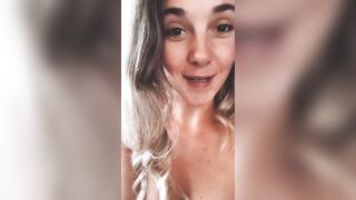 Bloomyogi (Emma Bloom aka Bloomyogi aka bloomyogi1) OnlyFans Leaks oftravelcouple Nature lover Porn 98