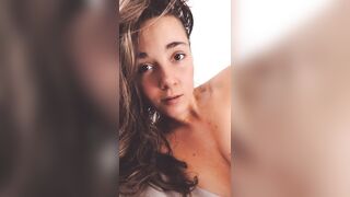 Bloomyogi (Emma Bloom aka Bloomyogi aka bloomyogi1) OnlyFans Leaks oftravelcouple Nature lover Porn 125