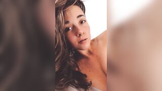 Bloomyogi (Emma Bloom aka Bloomyogi aka bloomyogi1) OnlyFans Leaks oftravelcouple Nature lover Porn 125