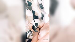 Bloomyogi (Emma Bloom aka Bloomyogi aka bloomyogi1) OnlyFans Leaks oftravelcouple Nature lover Porn 64