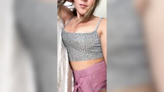 Bloomyogi (Emma Bloom aka Bloomyogi aka bloomyogi1) OnlyFans Leaks oftravelcouple Nature lover Porn 17