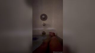 Bloomyogi (Emma Bloom aka Bloomyogi aka bloomyogi1) OnlyFans Leaks oftravelcouple Nature lover Porn 18