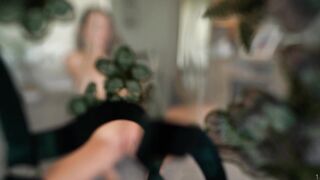 Bloomyogi (Emma Bloom aka Bloomyogi aka bloomyogi1) OnlyFans Leaks oftravelcouple Nature lover Porn 110