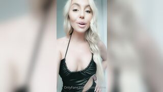 Momandme  momandme_sp aka https) OnlyFans Leaks Mom and Me Blondie Twins Sexy as Hell Porn 53