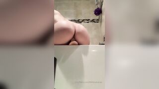 Nikkilafae (Nikki LaFae aka nikkilafaefree) OnlyFans leaks 4 foot 9 inch 22 yo Slim Fit Girl Porn 49