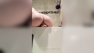 Nikkilafae (Nikki LaFae aka nikkilafaefree) OnlyFans leaks 4 foot 9 inch 22 yo Slim Fit Girl Porn 49