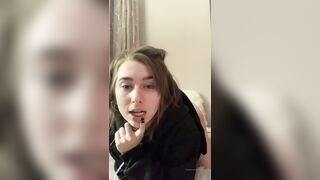 Nikkilafae (Nikki LaFae aka nikkilafaefree) OnlyFans leaks 4 foot 9 inch 22 yo Slim Fit Girl Porn 42