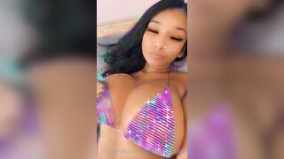 Thumbalinaxxx (Thumbalina aka cryinginth4club aka therealthumbalina) OnlyFans Leaks Ari Yazmene Ebony Porn 5