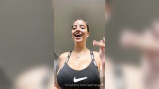 Sashaswan (Sasha Swan) OnlyFans Leaks UK London 25 yo Tatted Naughty Girl Porn Video 10