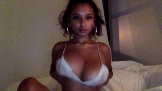 Thumbalinaxxx (Thumbalina aka cryinginth4club aka therealthumbalina) OnlyFans Leaks Ari Yazmene Ebony Porn 15