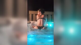 Julesari (Jules Ari aka juleserrari aka arijules1) onlyFans Leaks Sexy Silly Pretzel Girl Porn Video 128