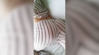 Julesari (Jules Ari aka juleserrari aka arijules1) onlyFans Leaks Sexy Silly Pretzel Girl Porn Video 95