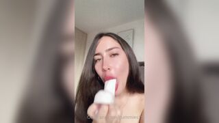 Gummies15 (Saralia aka gummies_15 aka _gummies15) OnlyFans Leaks Colombia 22 yo with a Crazy Imagination 19