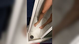 Callmeolivia00 (Olivia Quinn) OnlyFans Leaks 21 yo Italian Bisexual Girl Sweet but Slutty Porn 101