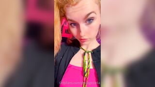 Ghostgirlbellaa (ghostgirlzella aka EMObella) OnlyFans Leaks Your Local Trailer Park Girl Porn 2