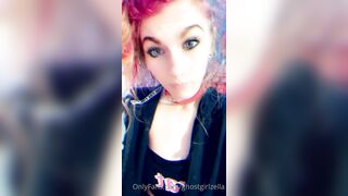 Ghostgirlbellaa (ghostgirlzella aka EMObella) OnlyFans Leaks Your Local Trailer Park Girl Porn 40