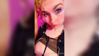 Ghostgirlbellaa (ghostgirlzella aka EMObella) OnlyFans Leaks Your Local Trailer Park Girl Porn 6