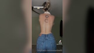 Msbarbie69 (Autumn Skyp aka autumnskye akaautumnskyeofficial_) OnlyFans Leaks Booty Blondie Porn 4