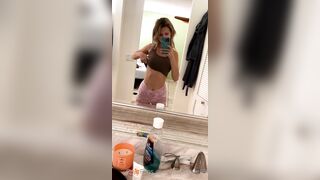 Msbarbie69 (Autumn Skyp aka autumnskye akaautumnskyeofficial_) OnlyFans Leaks Booty Blondie Porn 5