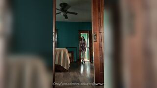 Victoriagetlow (Victoria Low aka victoriagetlowfree) OnlyFans Leaks Your Anal Princess Porn 3