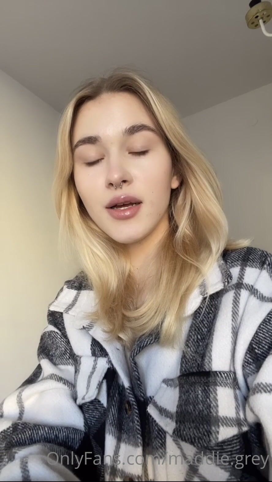188- Maddiegrey (maddie.grey aka Molodoy_admin aka maddiegray27 ...